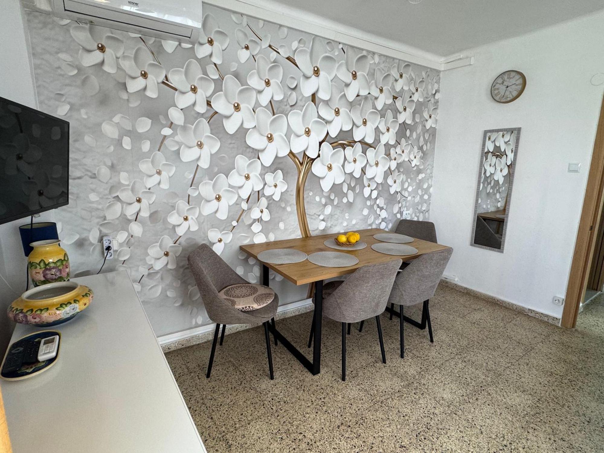 Lovely Family Apartment 2 Min. From The Beach Playa de Gandia エクステリア 写真